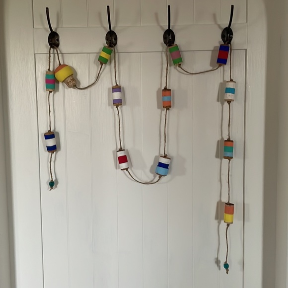 Nautical cork buoy garland - Picture 7 of 11